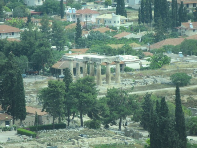 Uitzicht vanaf de Acropolis op Korinthe